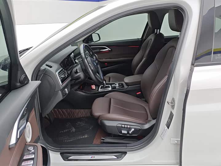 Фото 9 - BMW 1 Series