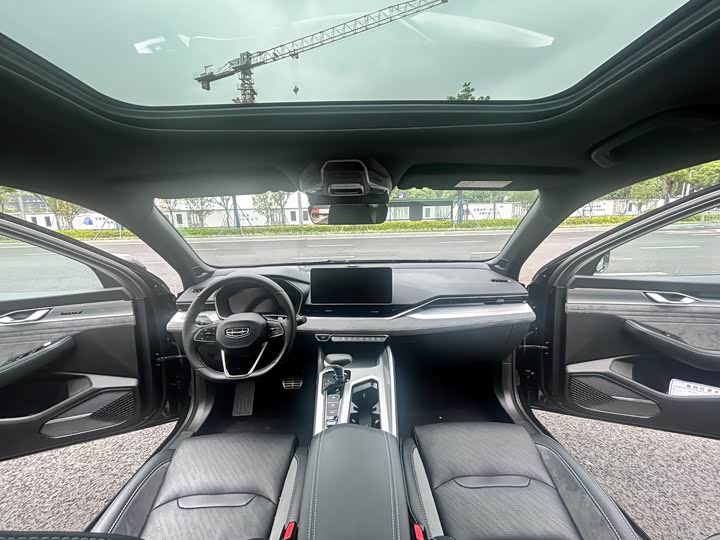 Фото 5 - Geely Preface