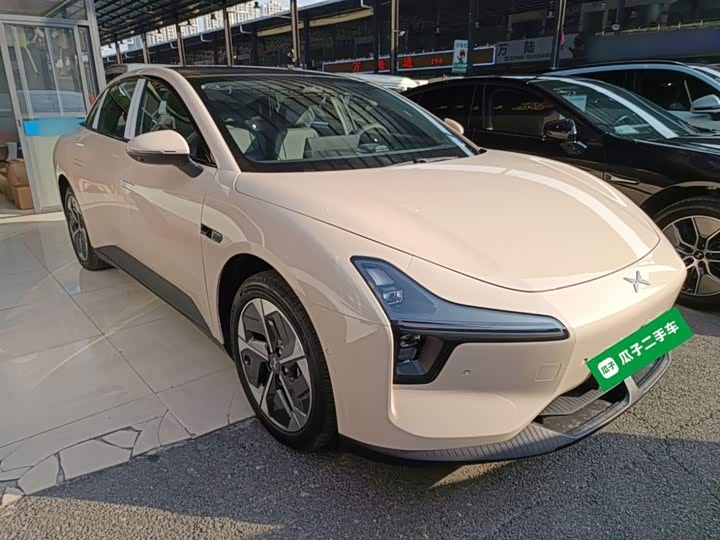 Фото 4 - XPeng Mona M03