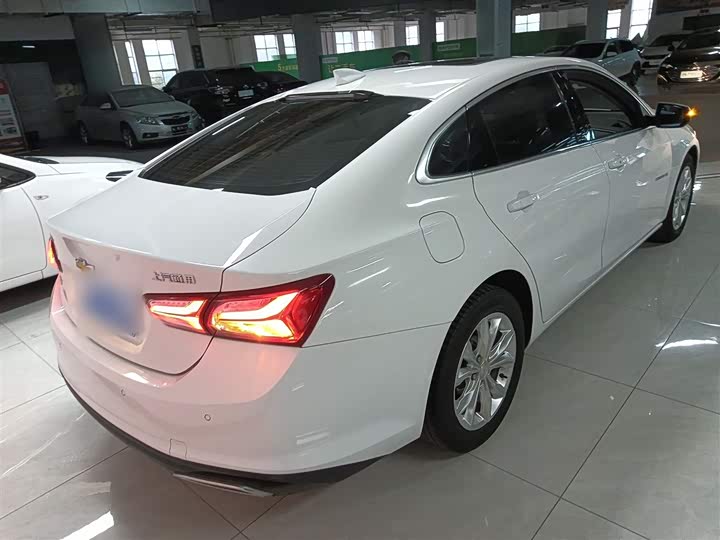 Фото 7 - Chevrolet Malibu XL