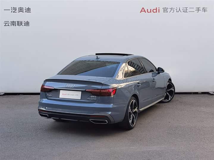 Фото 4 - Audi A4L
