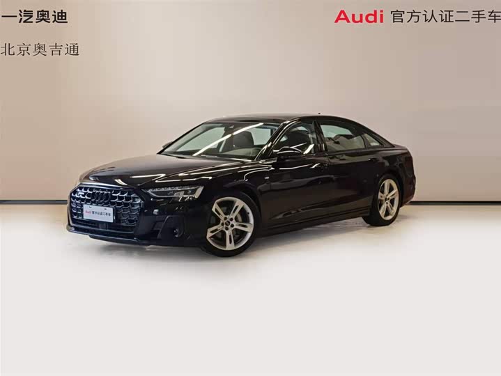 Фото 1 - Audi A8