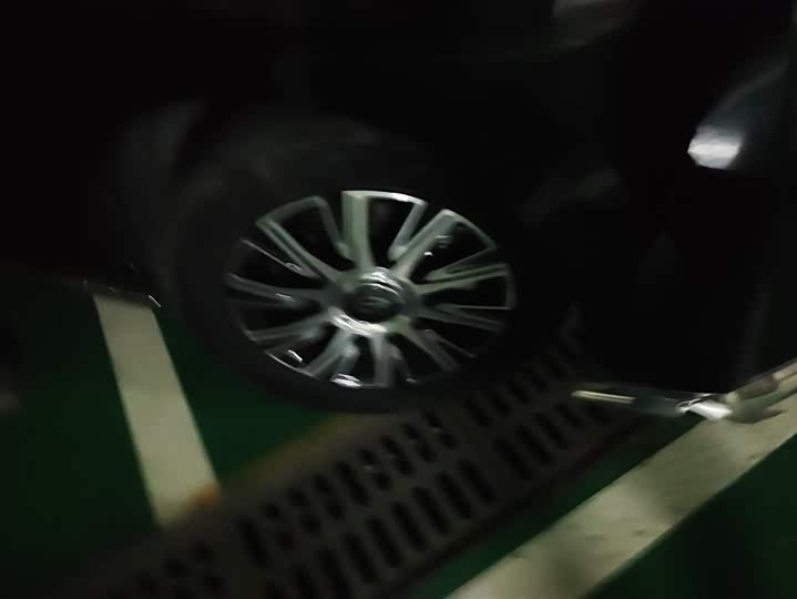 Фото 6 - GAC Trumpchi E9