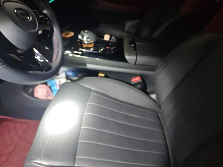 Фото 9 - GAC Trumpchi E9