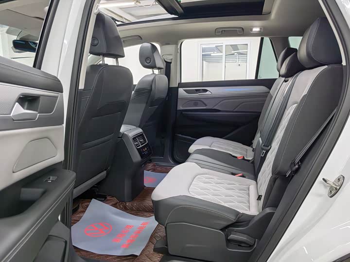 Фото 6 - Volkswagen Tavendor