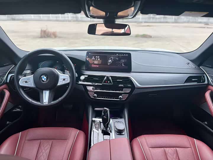 Фото 5 - BMW 5 Series