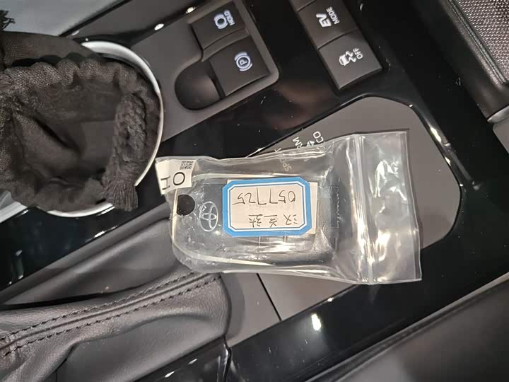 Фото 9 - Toyota Highlander