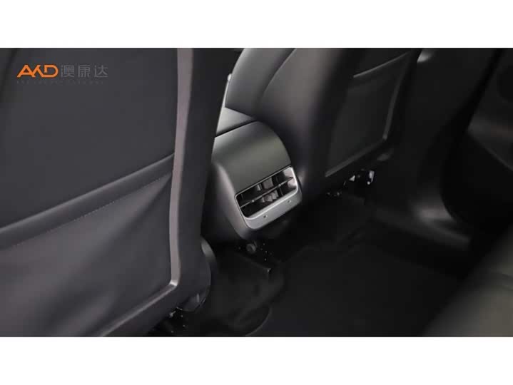 Фото 9 - Tesla Model Y