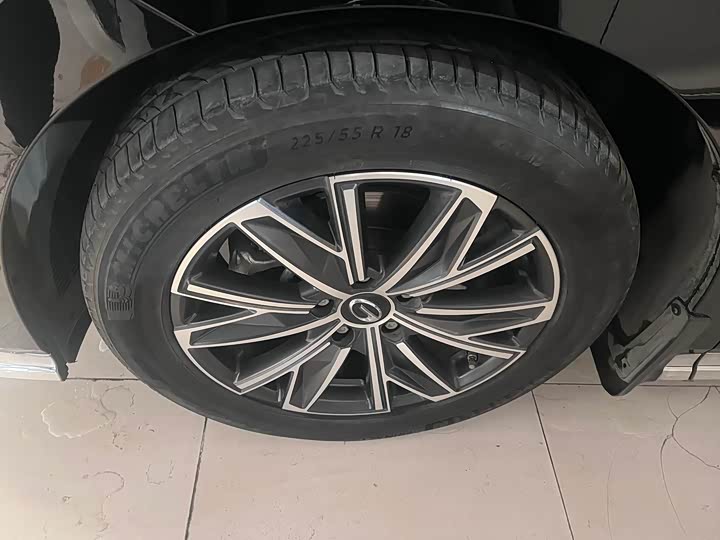 Фото 5 - GAC Trumpchi M8