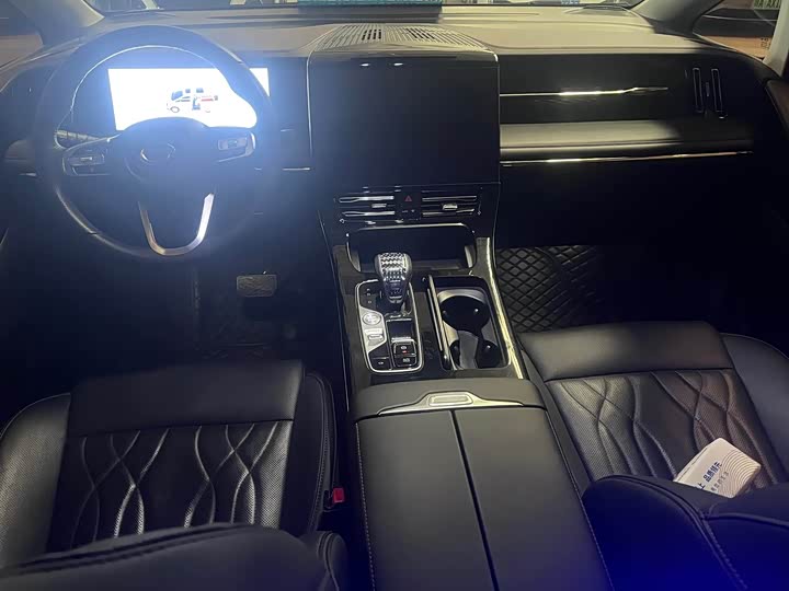 Фото 8 - GAC Trumpchi M8