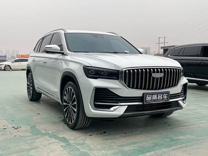 Фото 3 - Geely Monjaro