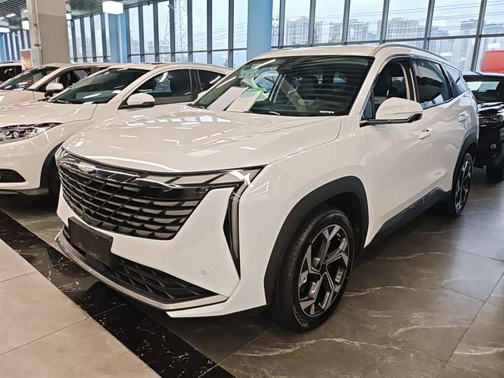 Фото 2 - Geely Atlas L