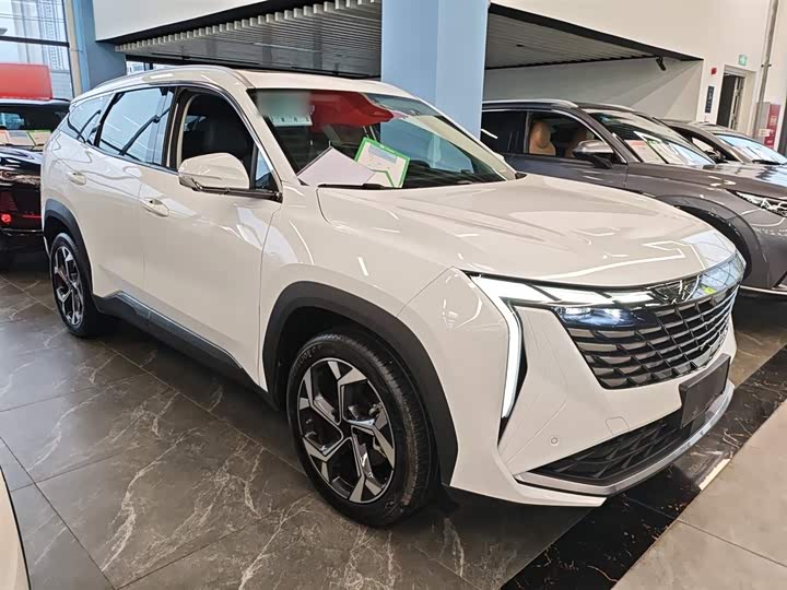 Фото 4 - Geely Atlas L