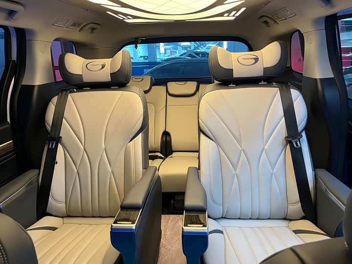 Фото 9 - GAC Trumpchi M8