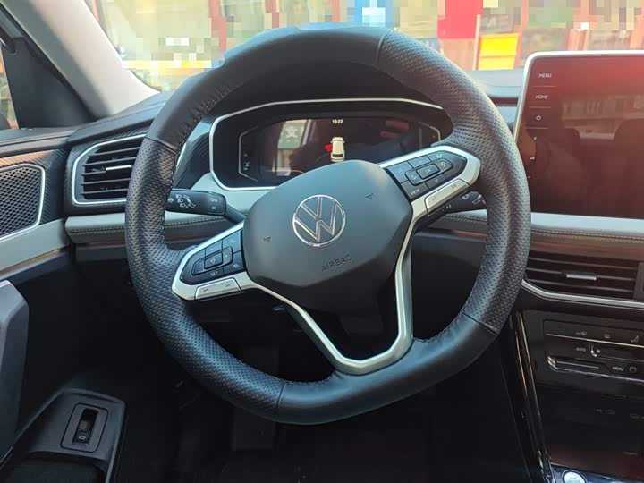 Фото 3 - Volkswagen Tayron