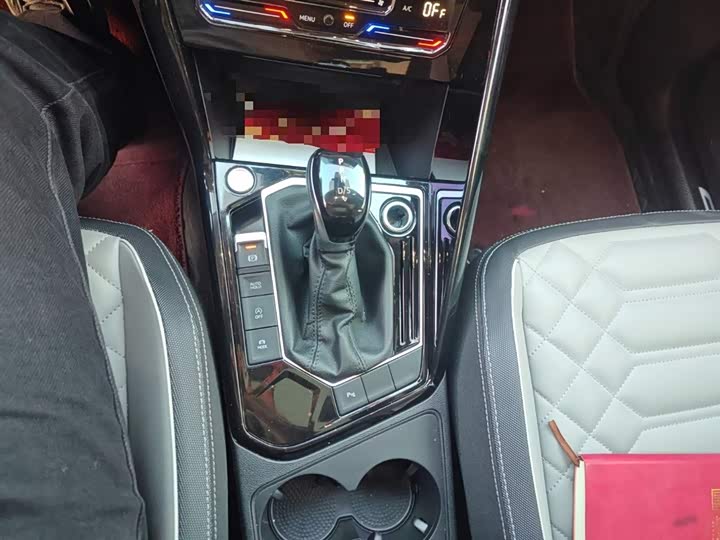 Фото 7 - Volkswagen Tayron