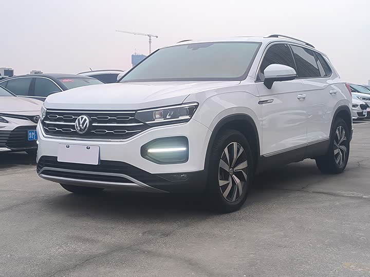 Фото 1 - Volkswagen Tayron