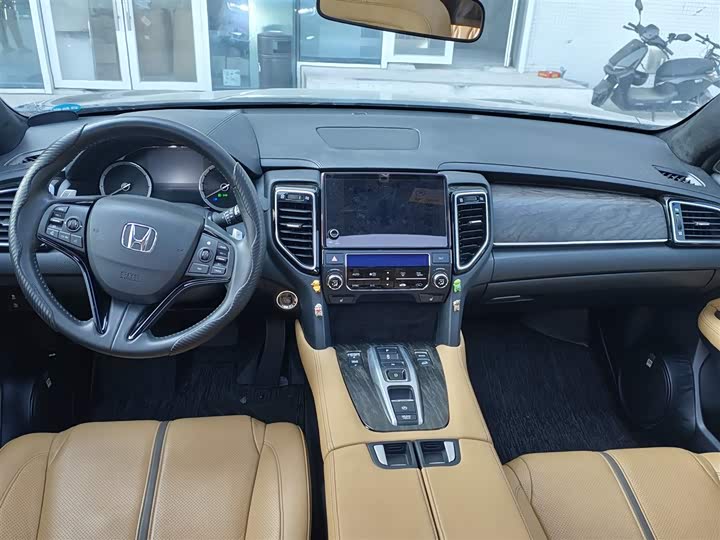 Фото 5 - Honda UR-V