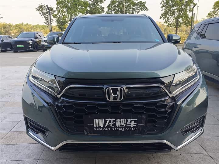 Фото 9 - Honda UR-V