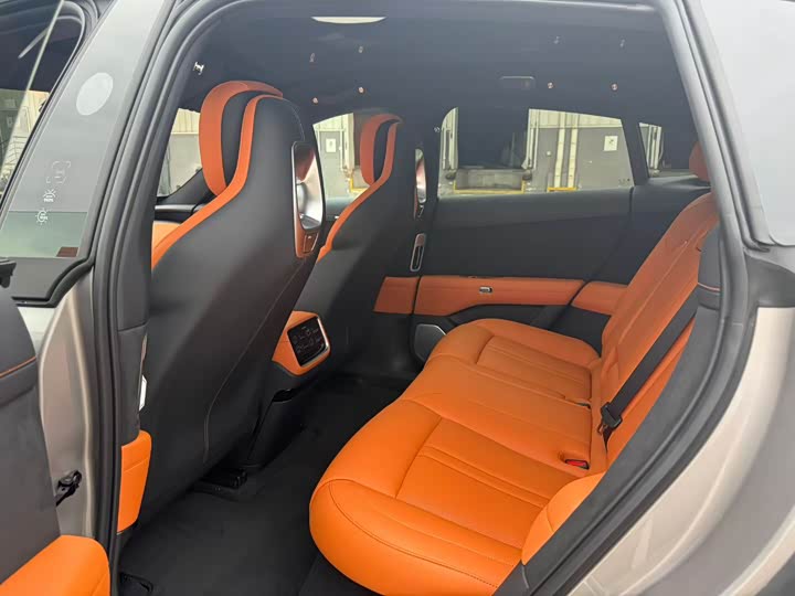 Фото 5 - Xiaomi YU7