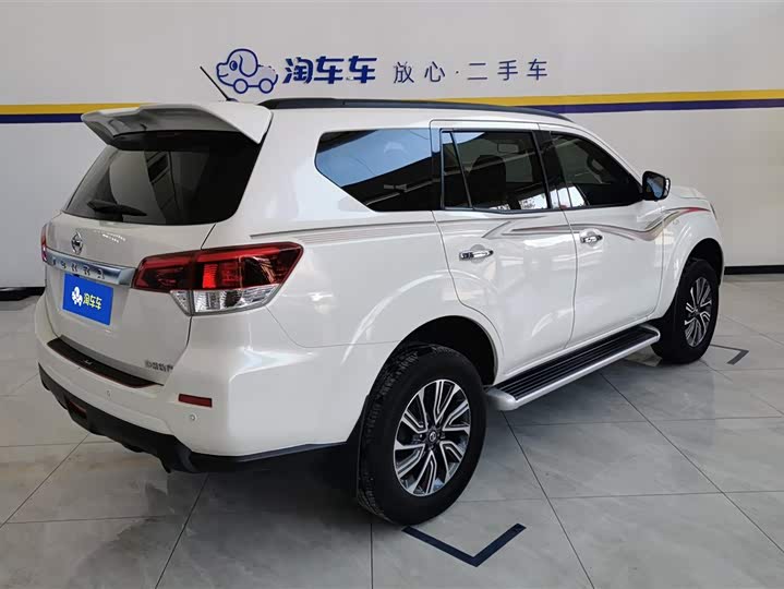 Фото 3 - Nissan Terra