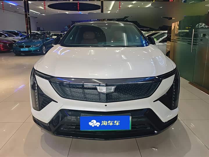 Фото 2 - Cadillac Optiq