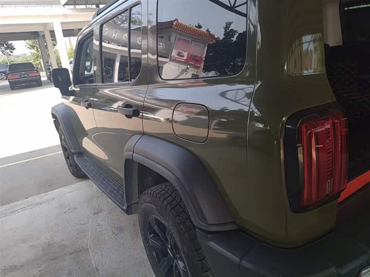 Фото 5 - Tank 300