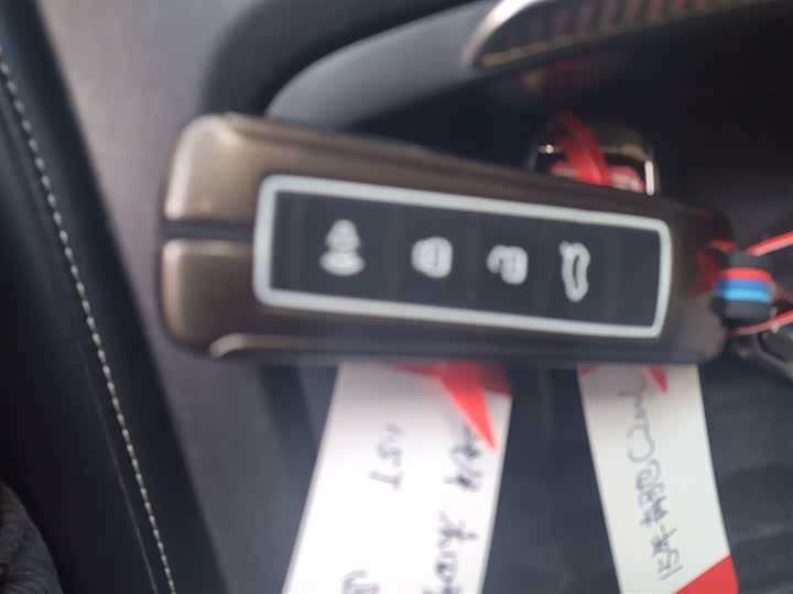 Фото 9 - Tank 300