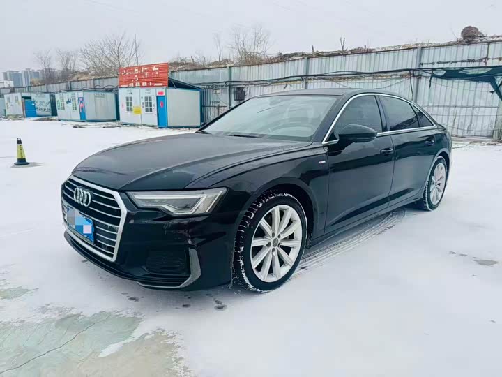 Фото 1 - Audi A6L