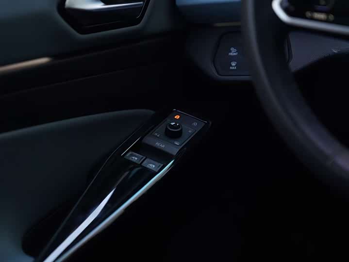 Фото 9 - Volkswagen ID.4 X