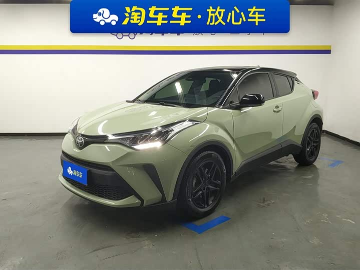 Фото 1 - Toyota C-HR
