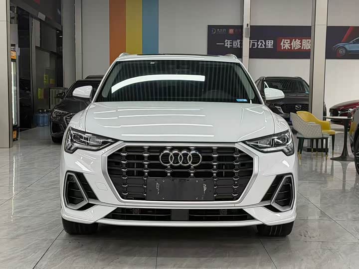Фото 3 - Audi Q3