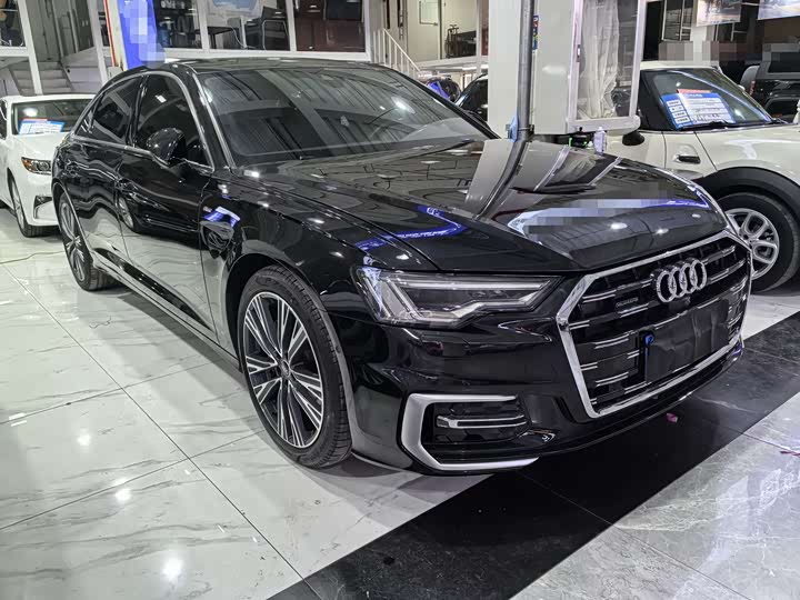 Фото 3 - Audi A6L