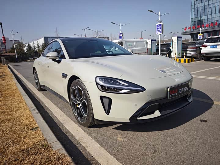 Фото 3 - Xiaomi SU7