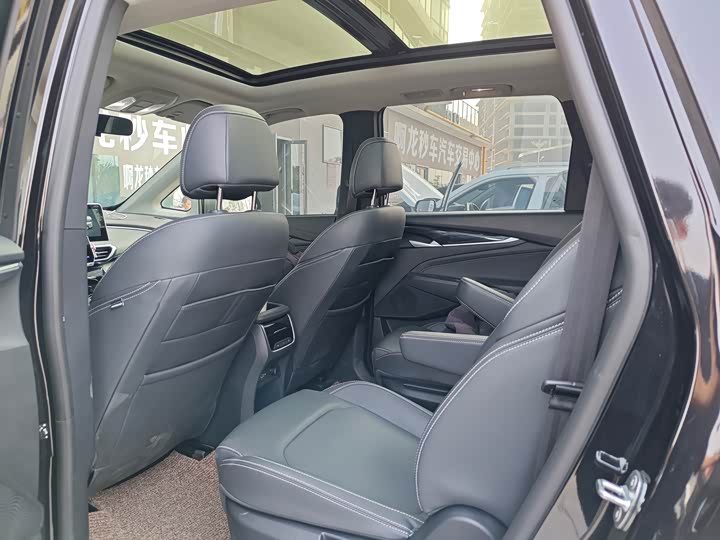 Фото 5 - Maxus G50