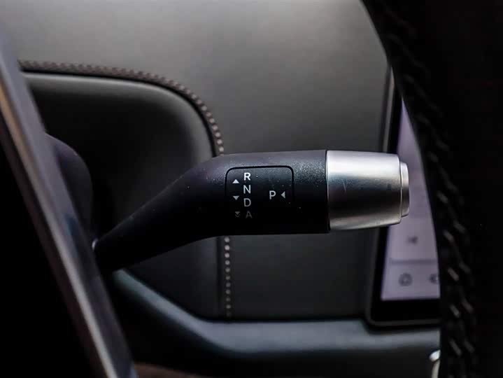 Фото 3 - LiXiang L8