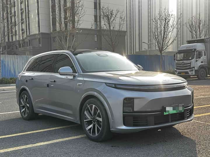 Фото 2 - LiXiang L7