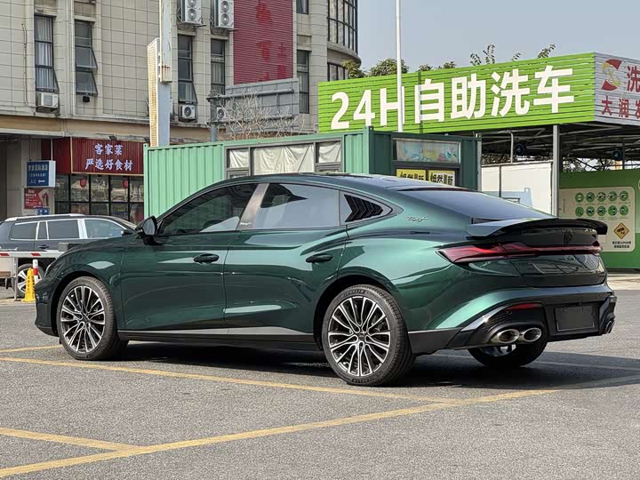 Фото 7 - MG Motor 7