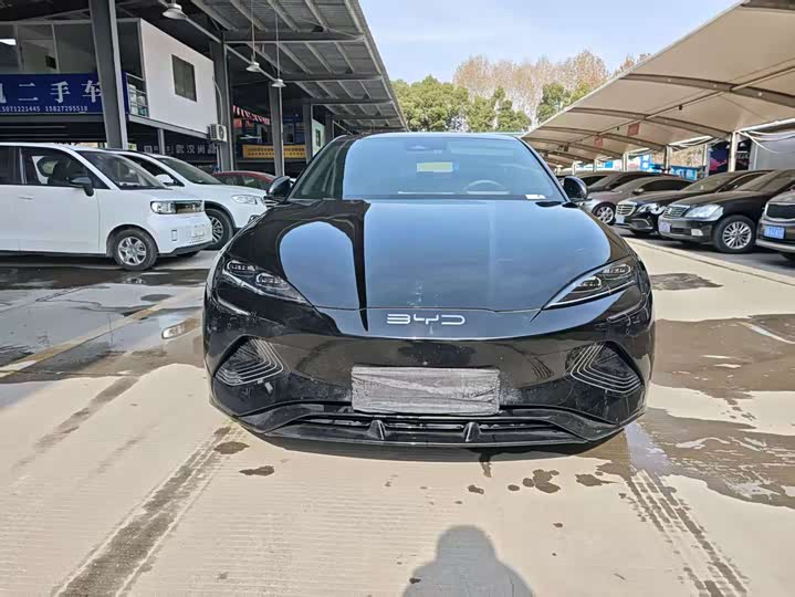 Фото 2 - BYD Seal