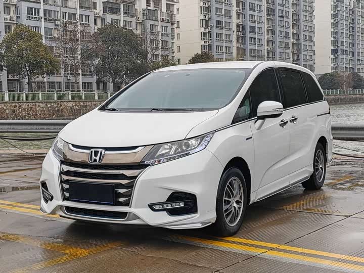 Фото 1 - Honda Odyssey