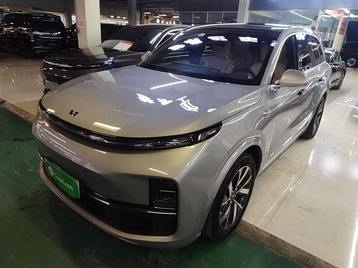 Фото 2 - LiXiang L8