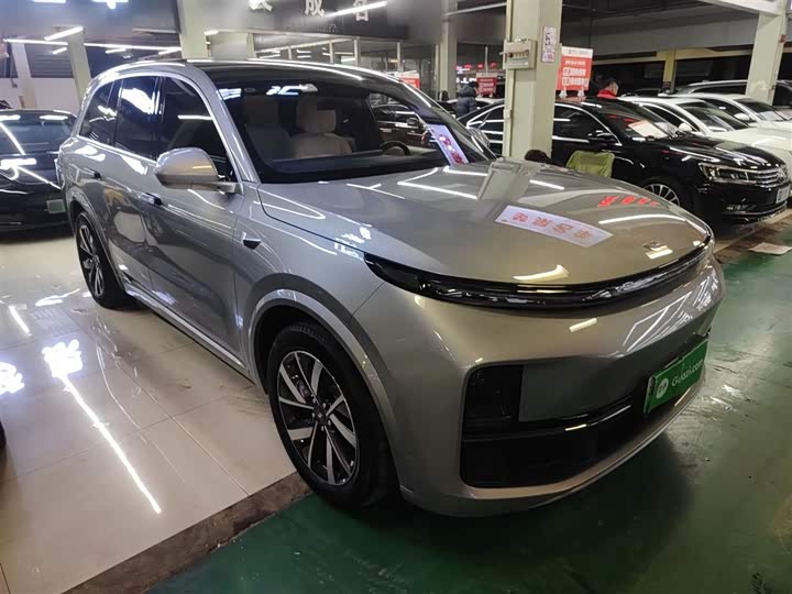 Фото 4 - LiXiang L8