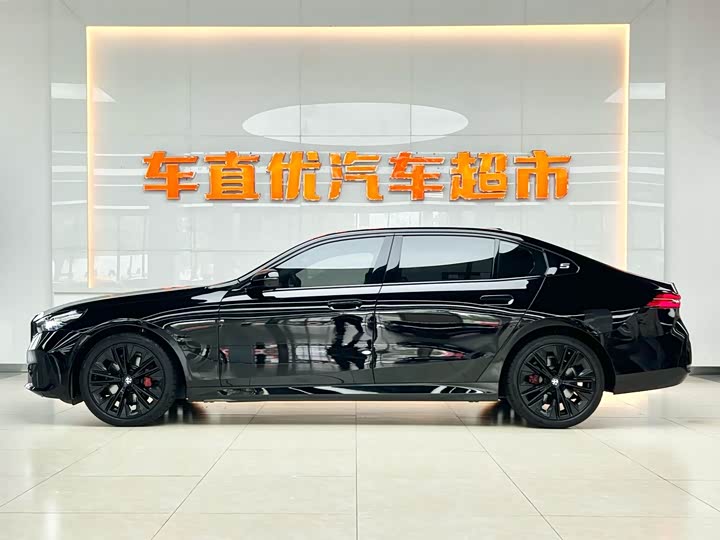 Фото 4 - BMW 5 Series