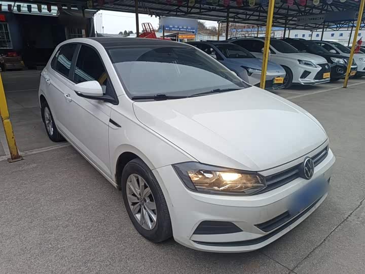 Фото 3 - Volkswagen Polo