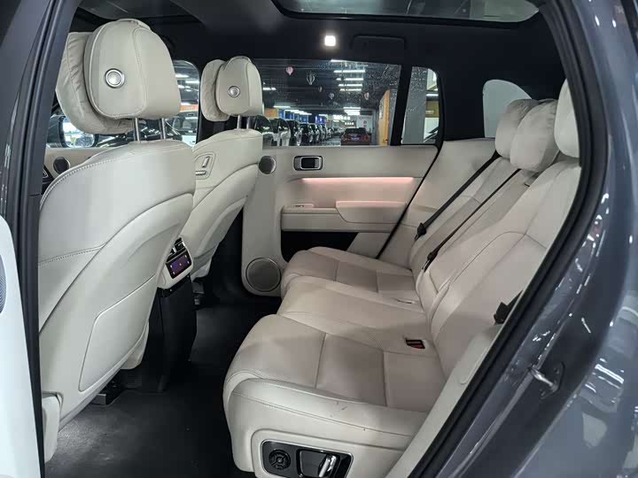 Фото 5 - LiXiang L7