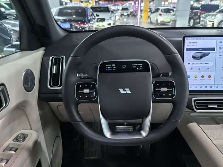 Фото 7 - LiXiang L7