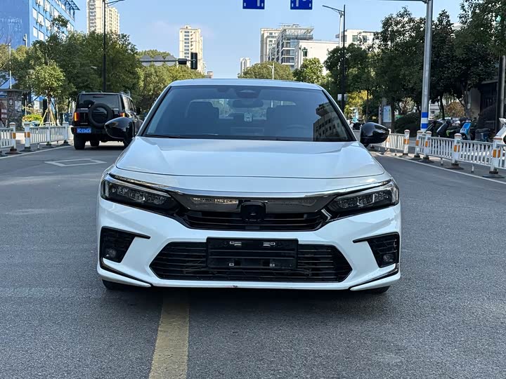 Фото 2 - Honda Civic