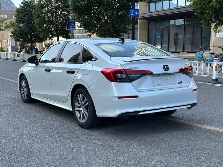 Фото 5 - Honda Civic