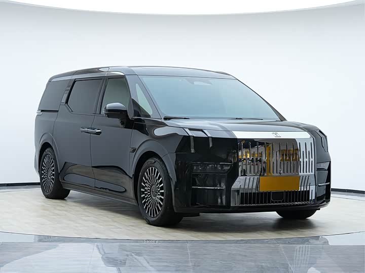 Фото 3 - Zeekr 009