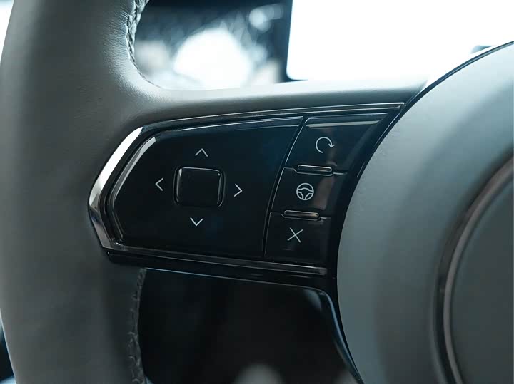 Фото 5 - Zeekr 009